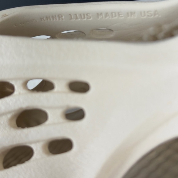 adidas Yeezy Foam Runner “Ararat” – G55486 – Size 11 - Picture 2 of 10